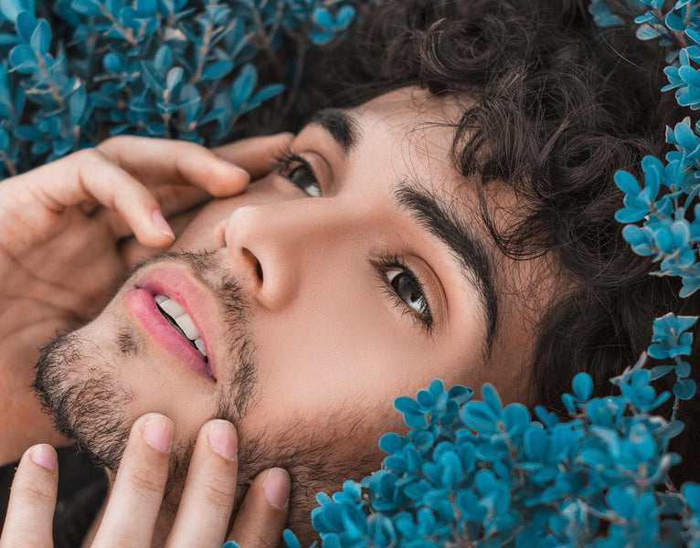 Ingrijirea tenului la barbati: cum se face corect si produsele de care ai nevoie